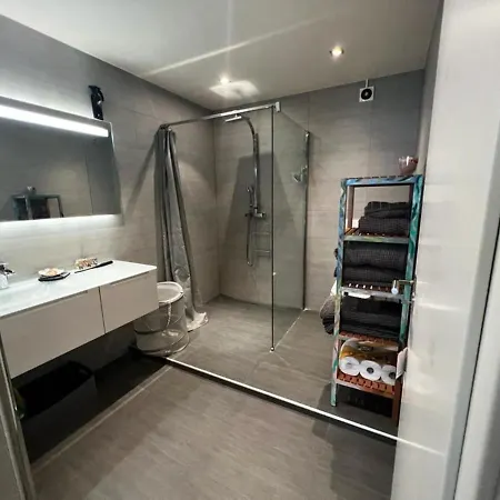 Appartement Appt 1 A 3 Min De La Gare Des Eaux-vives Genève